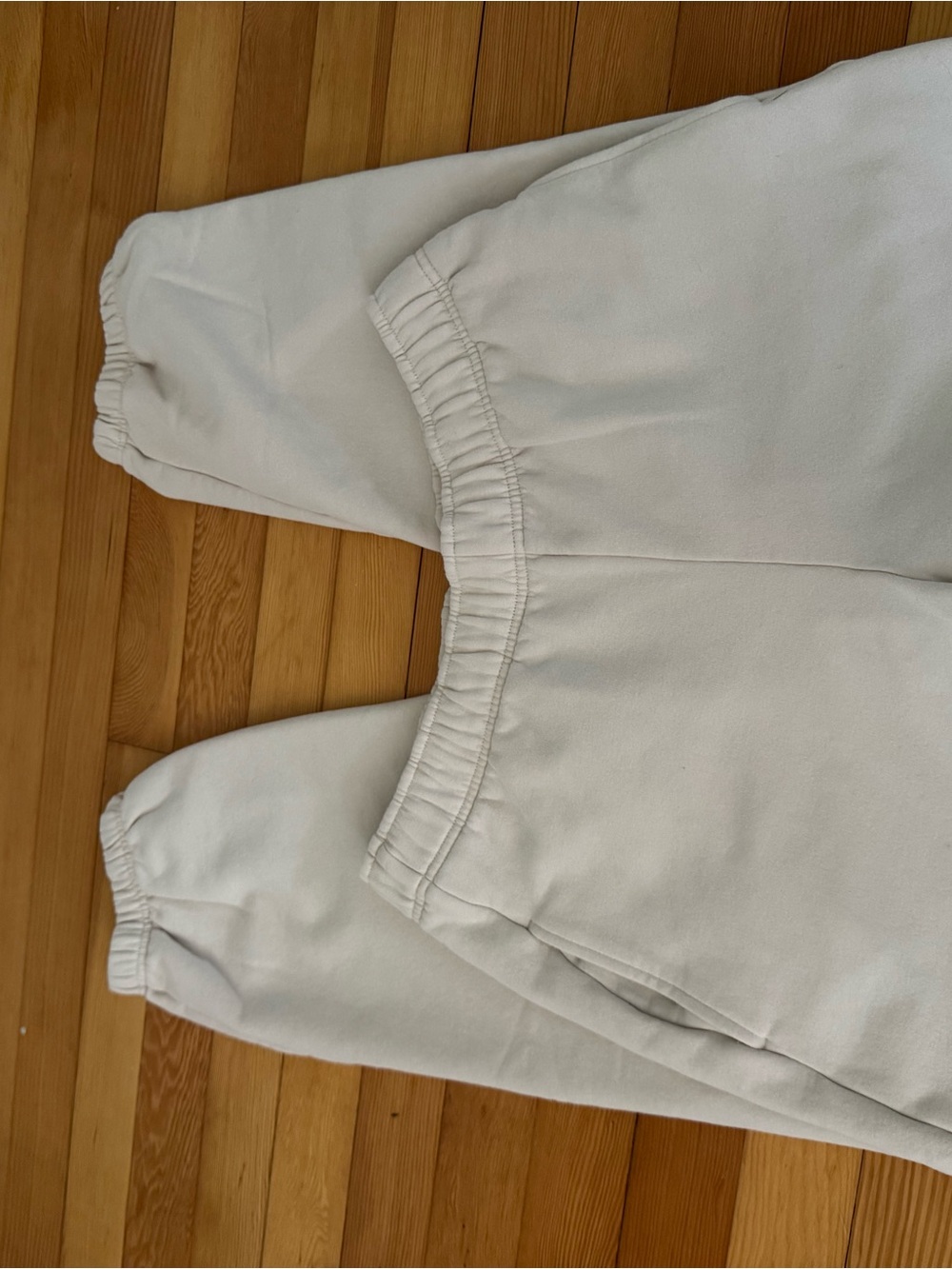 Athleta Mens mediumCream Jogger Sweatpants